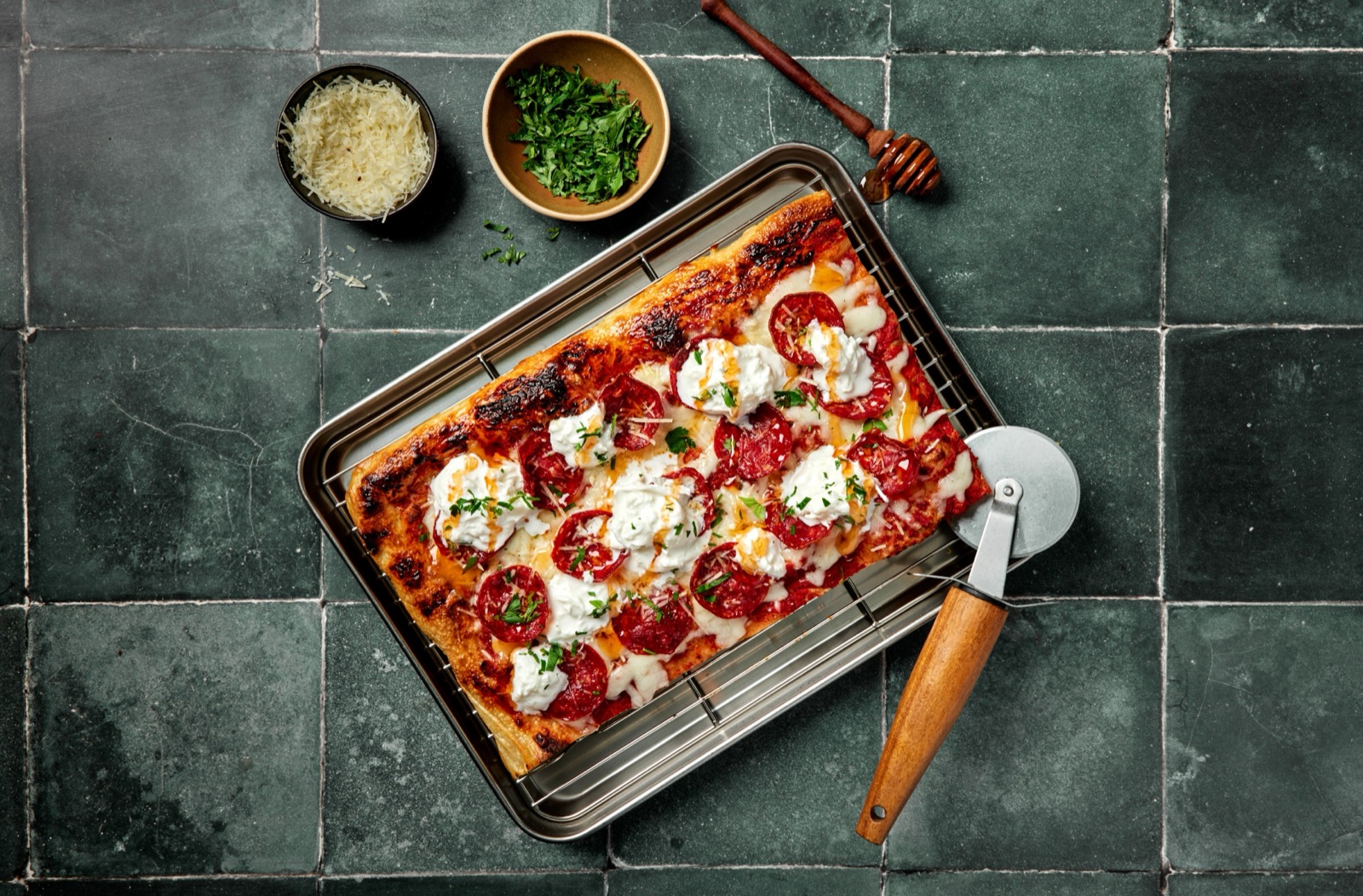 Roman vs Neapolitan pizza: what's actually different